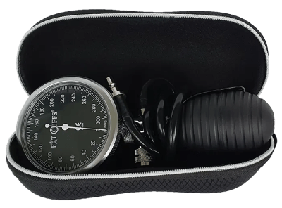 Fit Cuffs - This is the standard pressure gauge. This comes with a standard length tube and male quick-connector